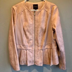Adorable women’s coat
